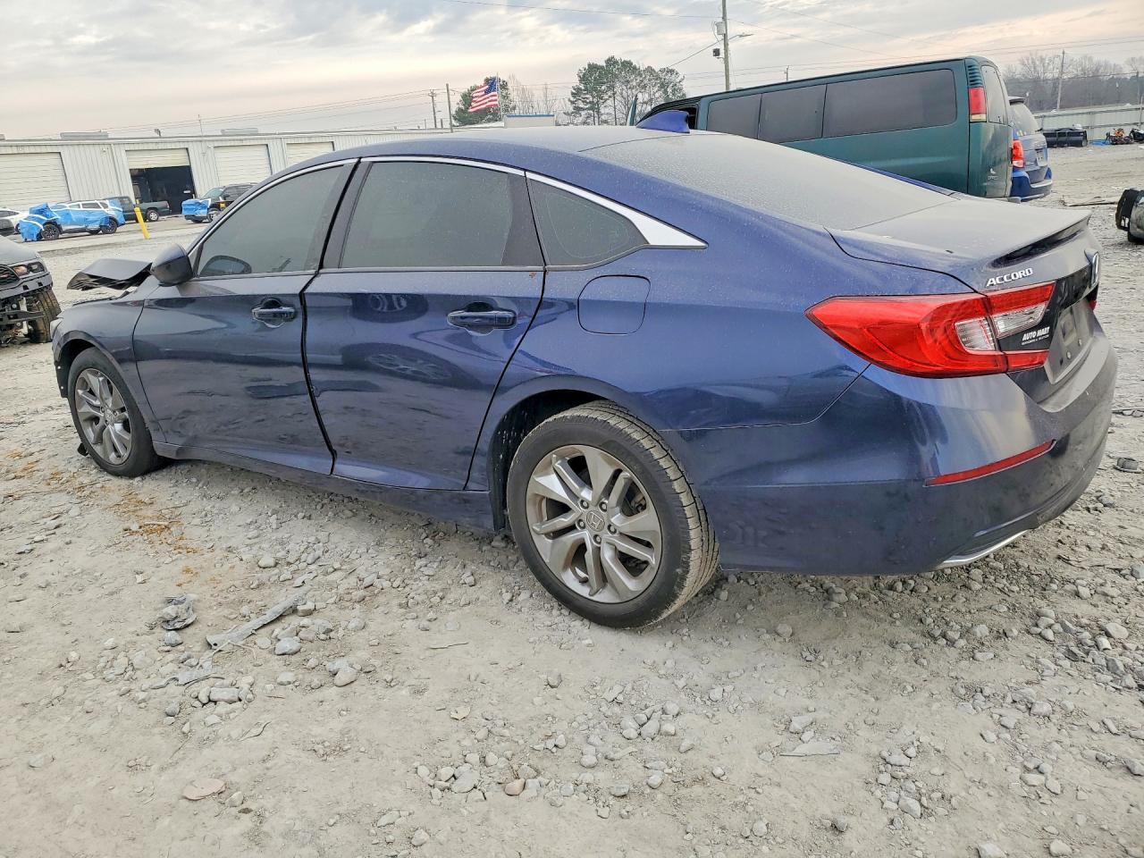 2020 Honda Accord Lx - Фото 2