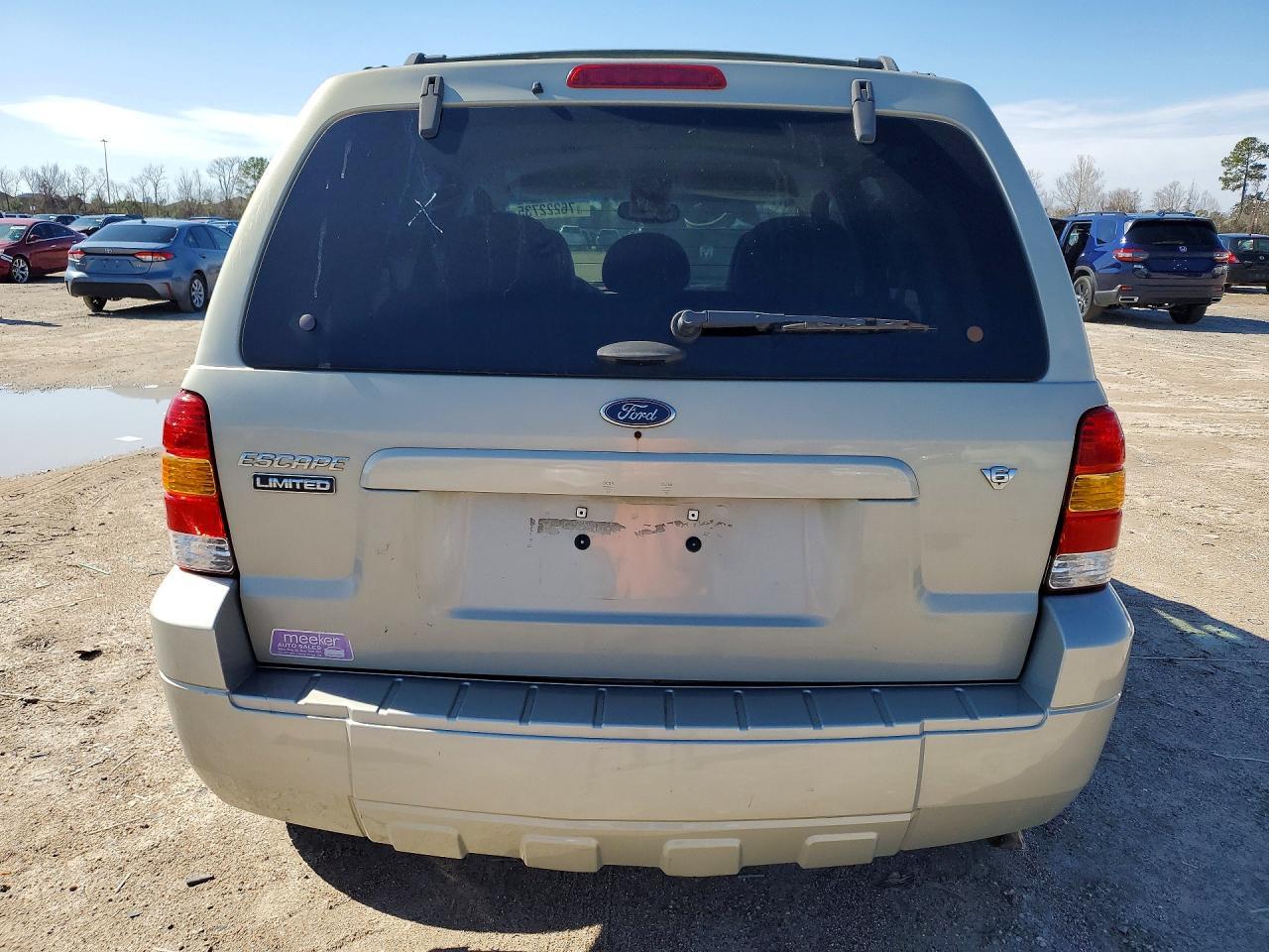 2005 Ford Escape Limited - Фото 6