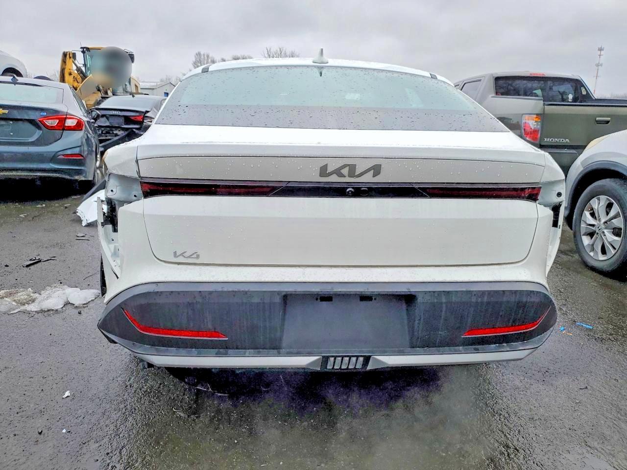 2025 Kia K4 - Фото 6