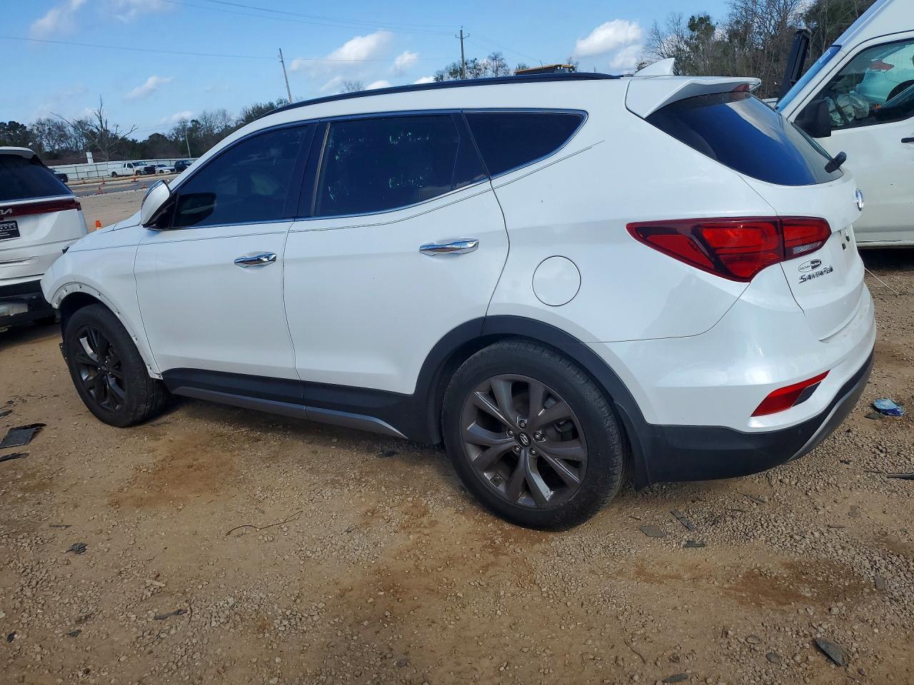 2018 Hyundai Santa Fe Sport - Фото 2