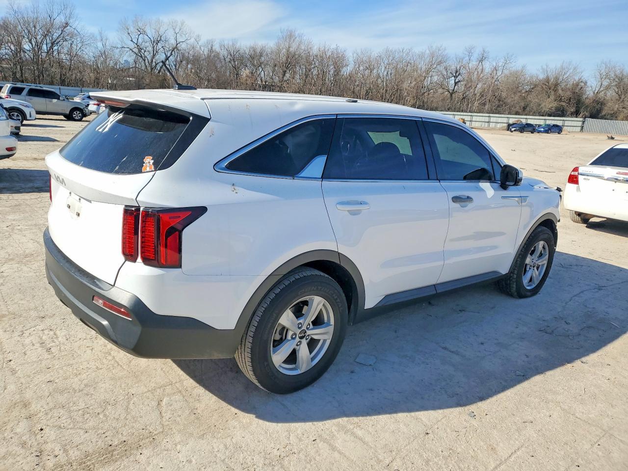 2023 Kia Sorento Lx - Фото 3