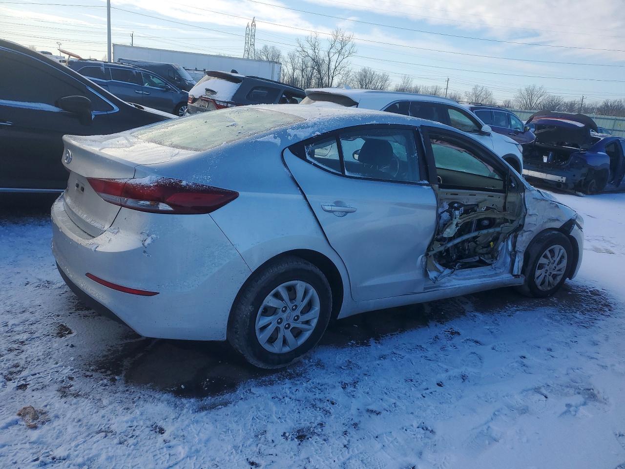 2018 Hyundai Elantra Se - Фото 3