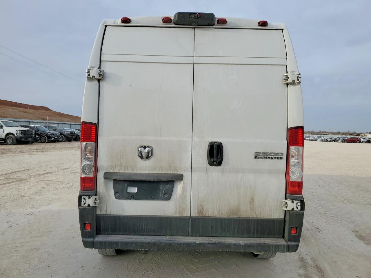 2023 Ram Promaster 2500 Delivery Van - Фото 6