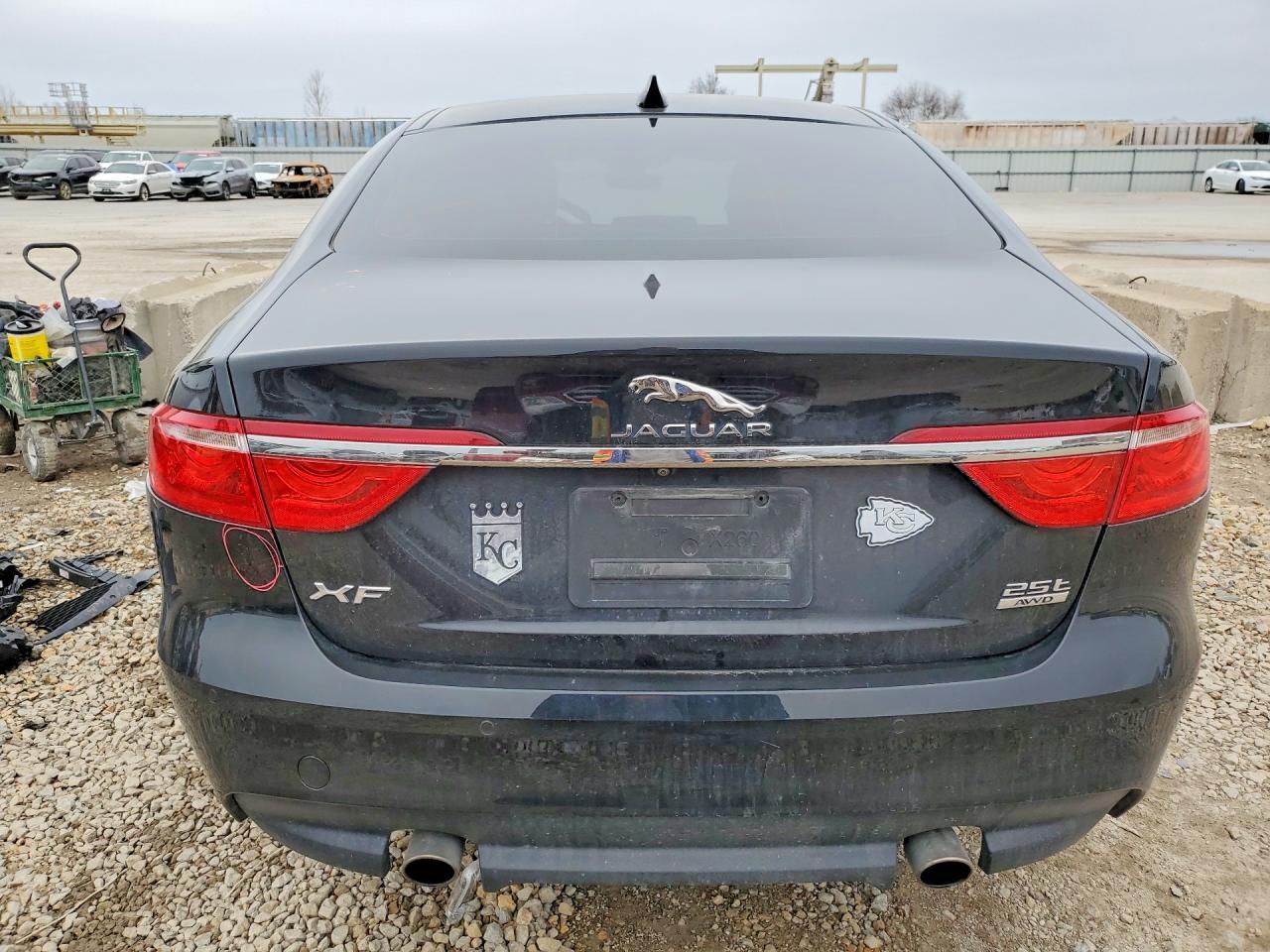 2020 Jaguar Xf Prestige - Image 6