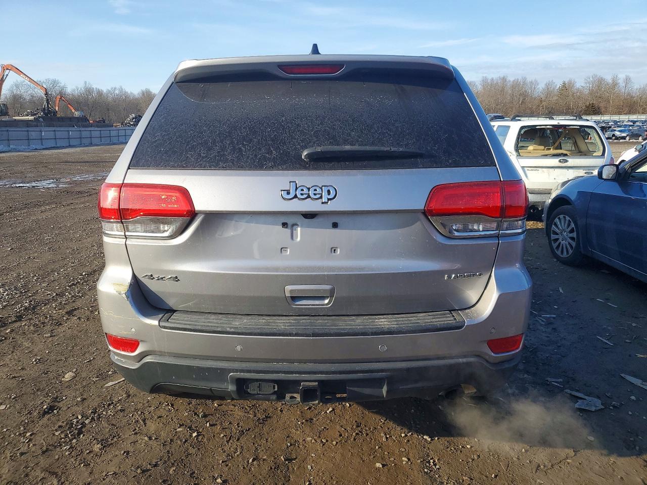 2016 Jeep Grand Cherokee Laredo - Image 6