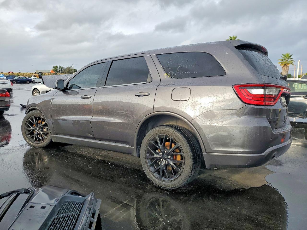 2015 Dodge Durango Sxt - Image 2