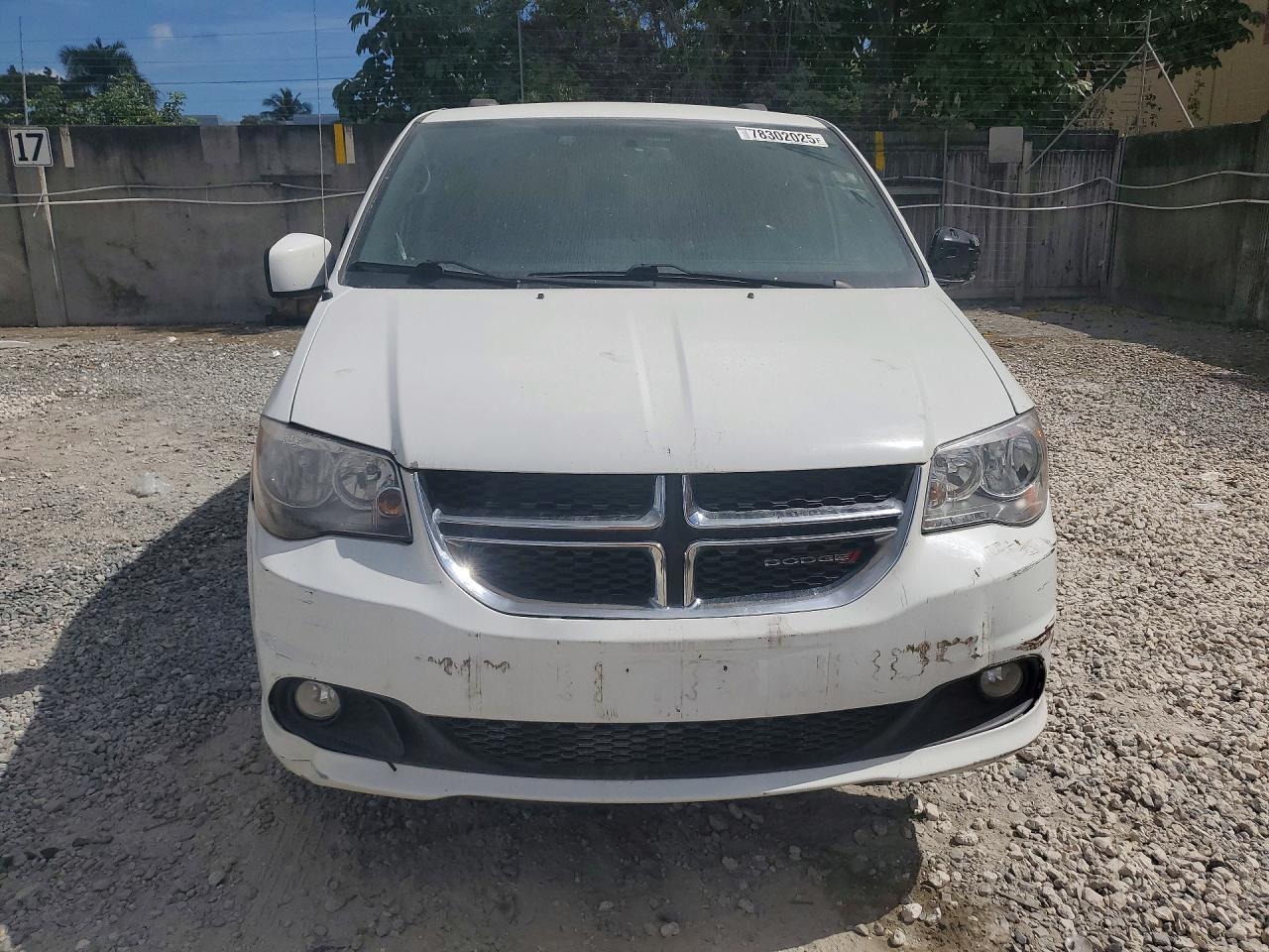 2017 Dodge Grand Caravan Sxt - Image 5