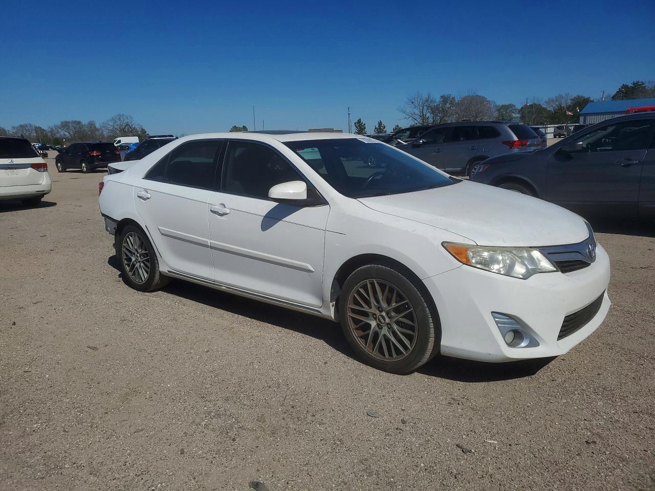 2012 Toyota Camry Se - Фото 4