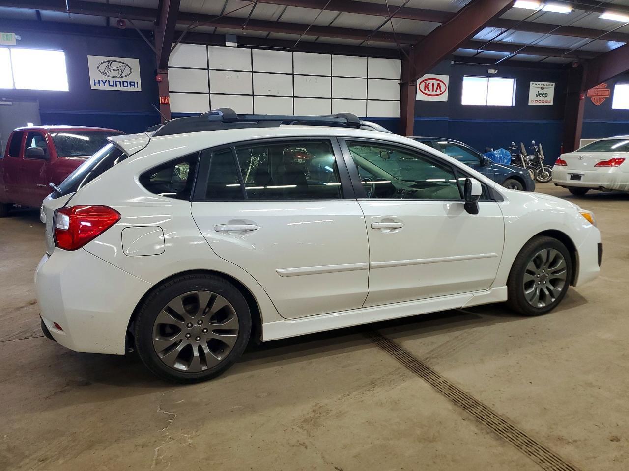 2014 Subaru Impreza Sport Premium - Фото 3