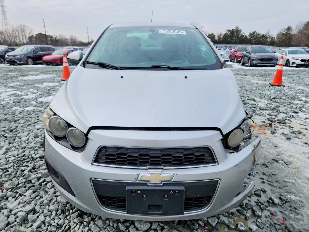 2014 Chevrolet Sonic Lt - Image 5