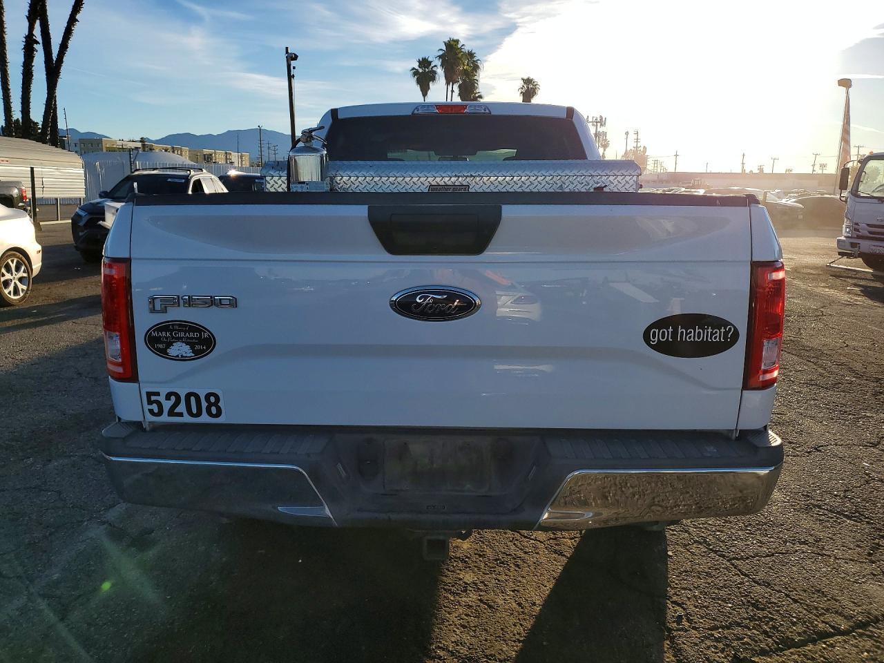 2017 Ford F150 Supercrew - Фото 6