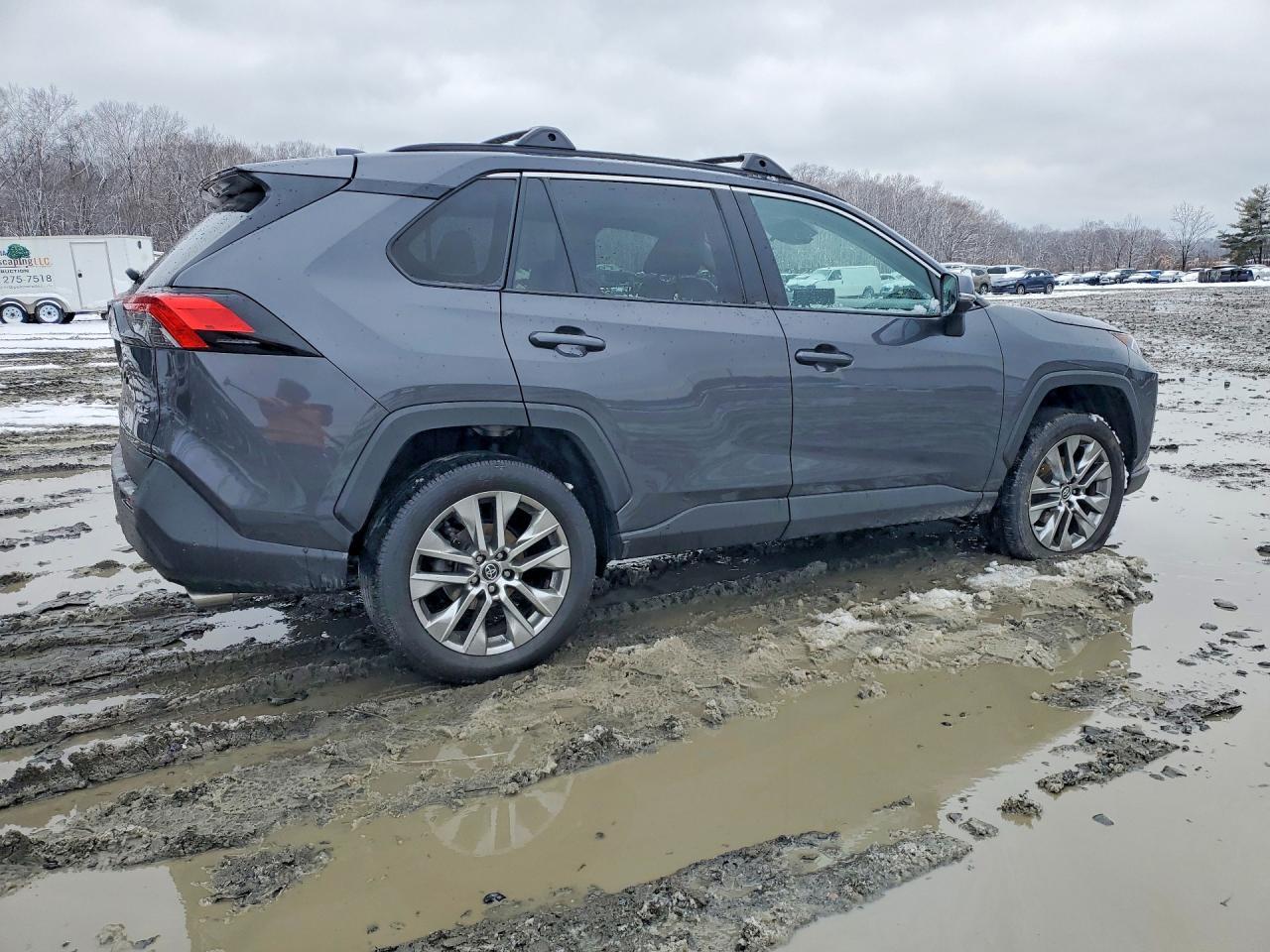 2020 Toyota Rav4 Xle Premium - Фото 3
