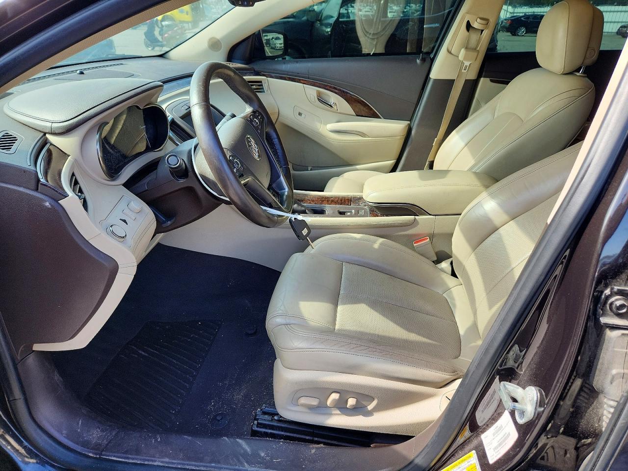 2014 Buick Lacrosse Premium - Image 7