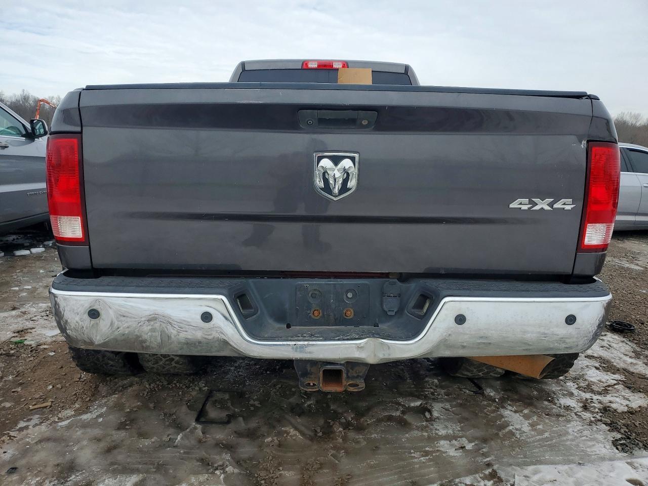 2014 Ram 3500 St - Image 6