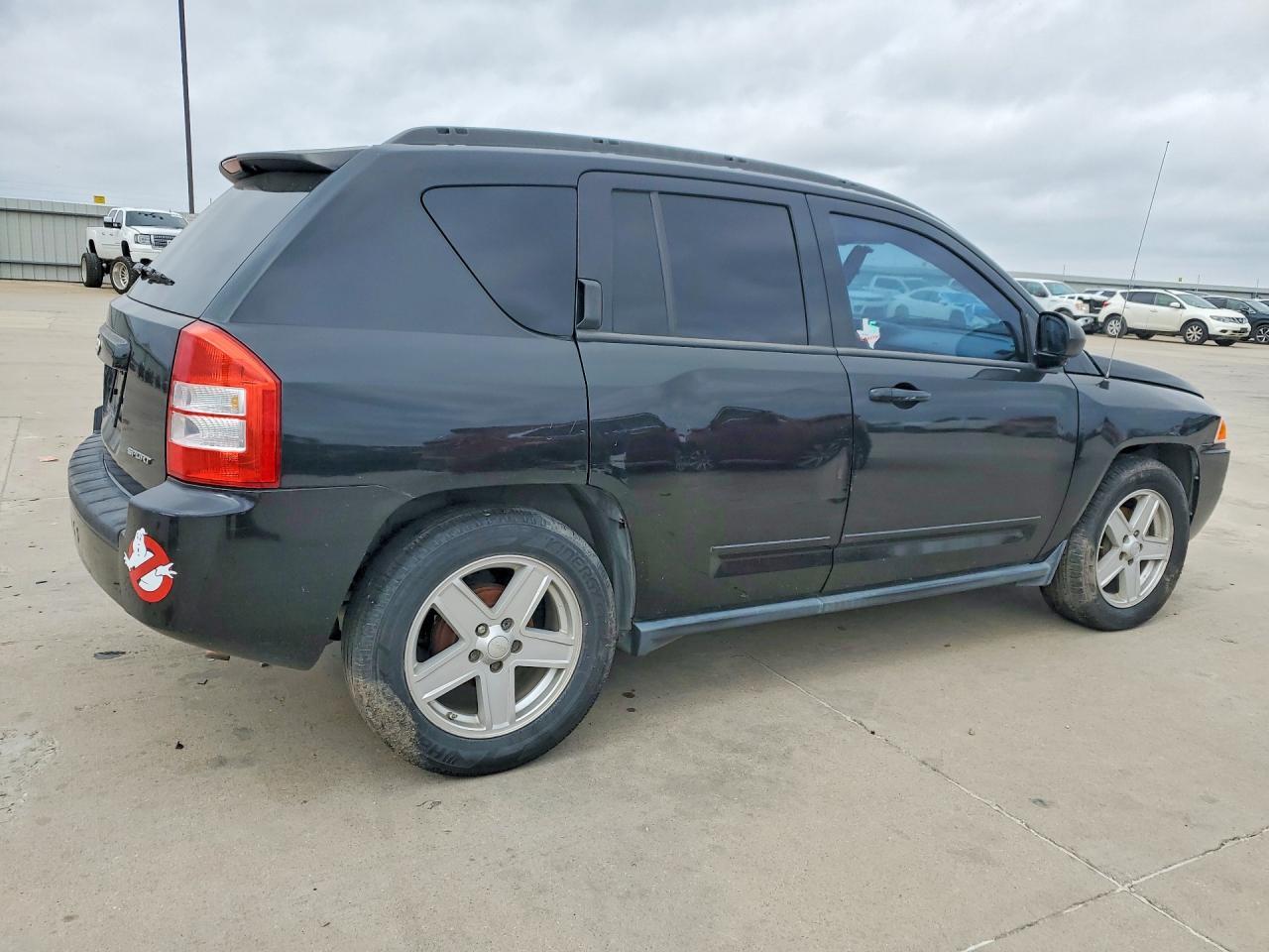 2010 Jeep Compass Sport - Фото 3