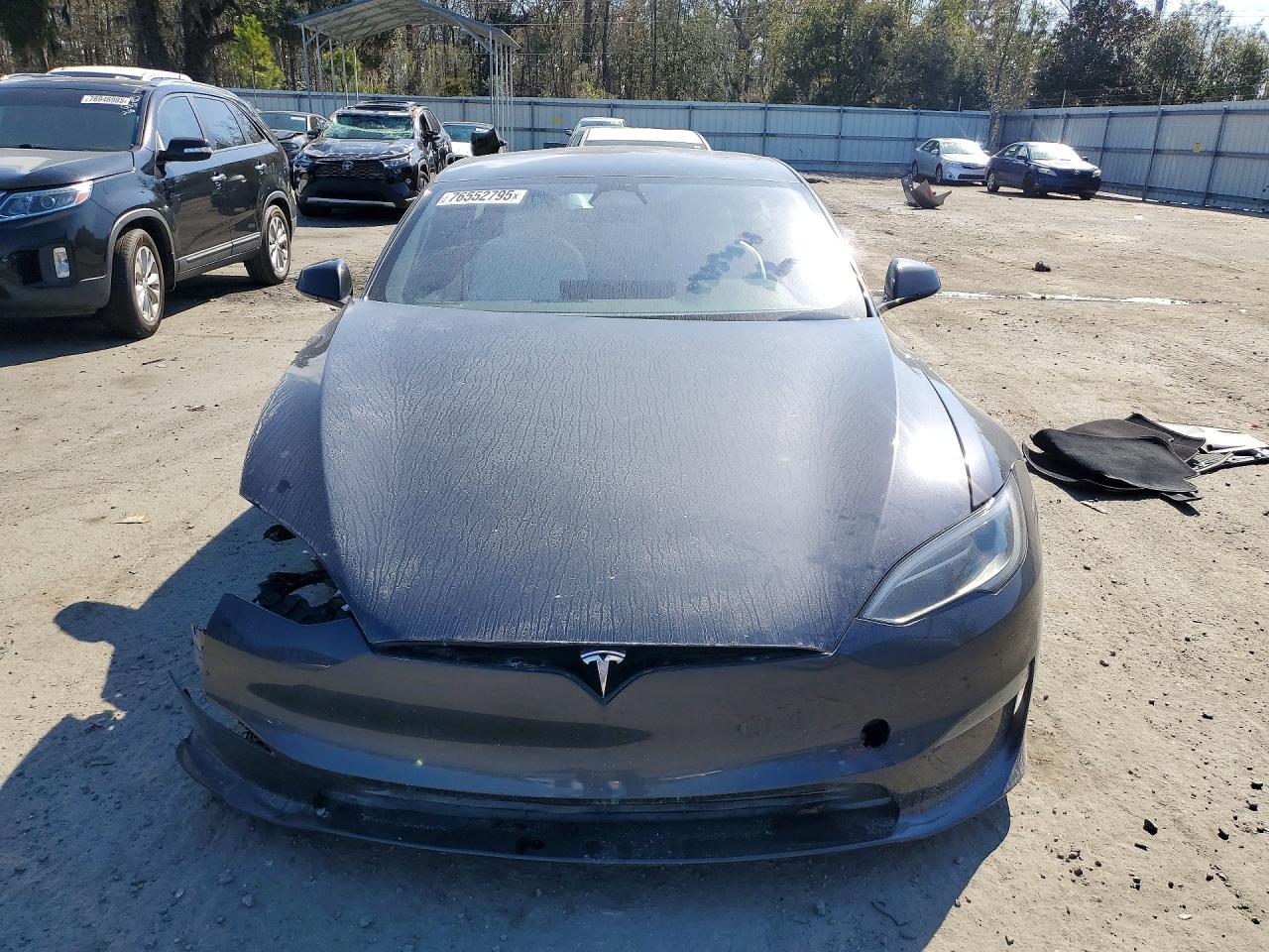 2023 Tesla Model S - Image 5