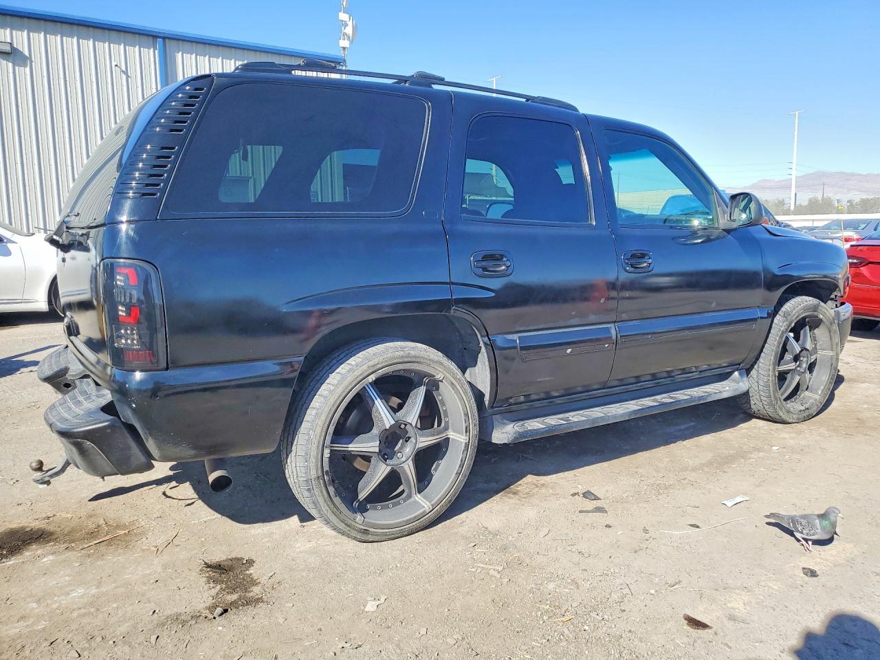 2001 Chevrolet Tahoe C1500 - Фото 3