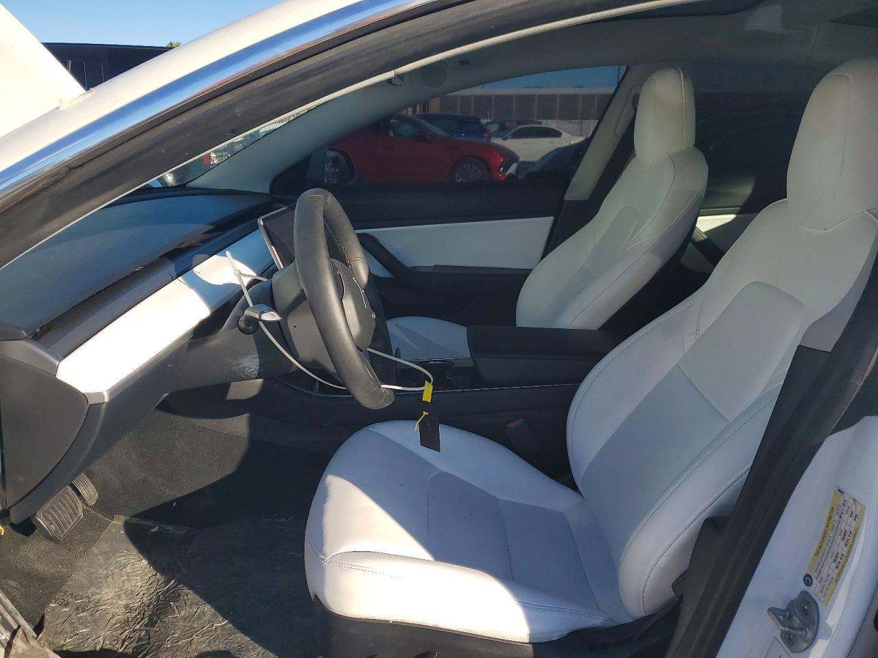 2019 Tesla Model 3 - Фото 7