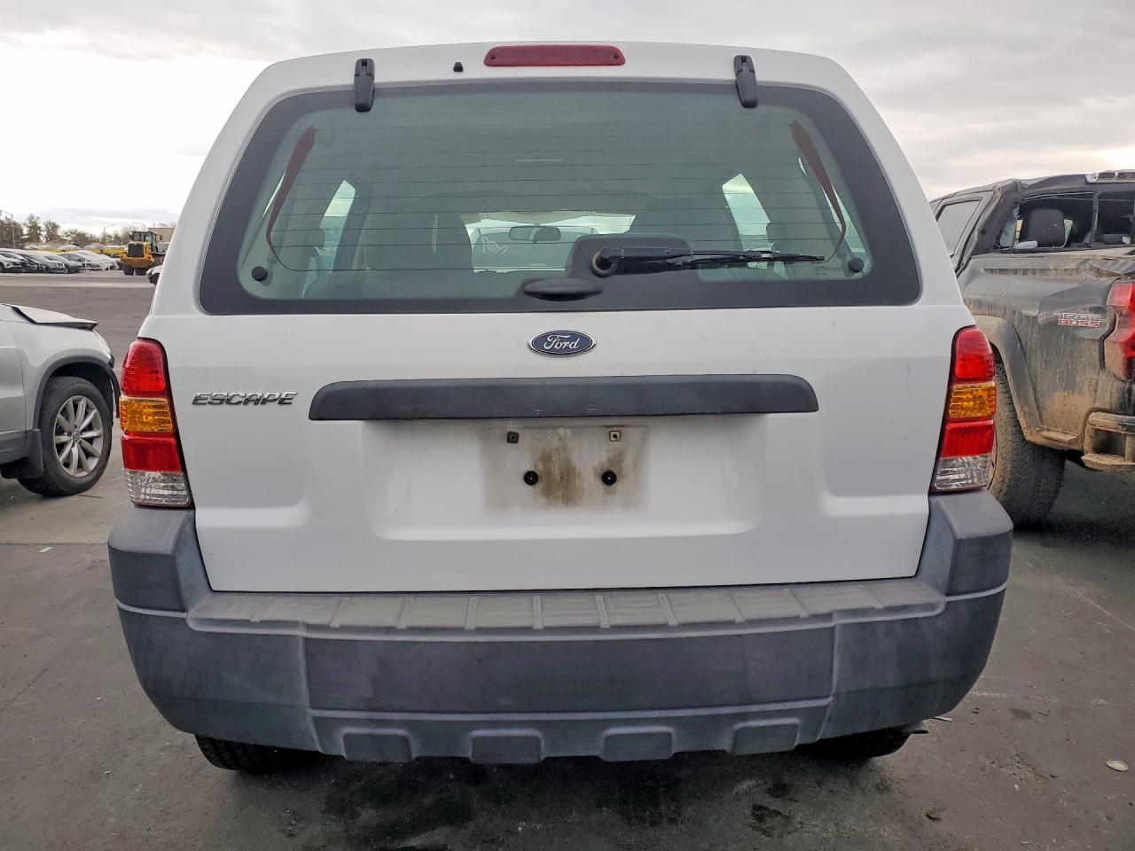 2006 Ford Escape Xls - Фото 6
