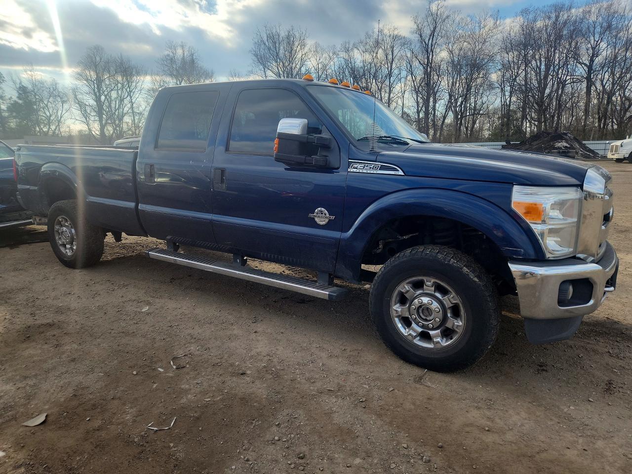 2014 Ford F350 Super Duty - Фото 4