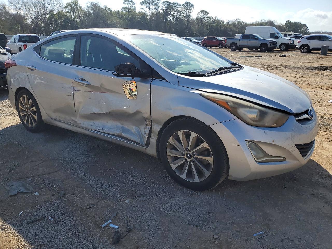 2015 Hyundai Elantra Se - Фото 4