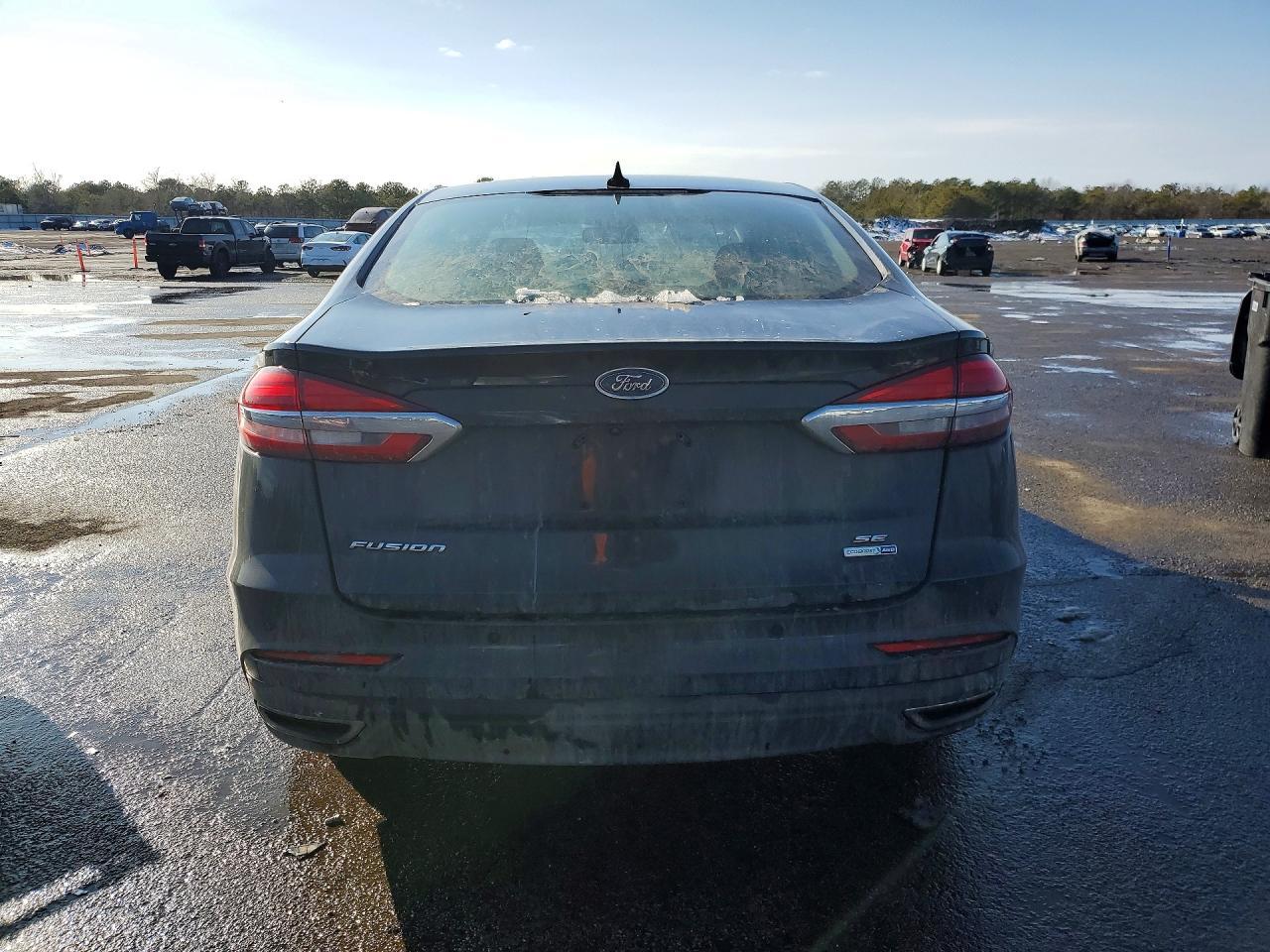 2019 Ford Fusion Se - Image 6