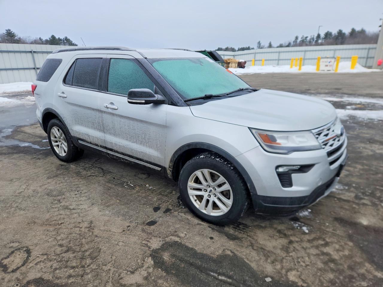 2018 Ford Explorer Xlt - Фото 4