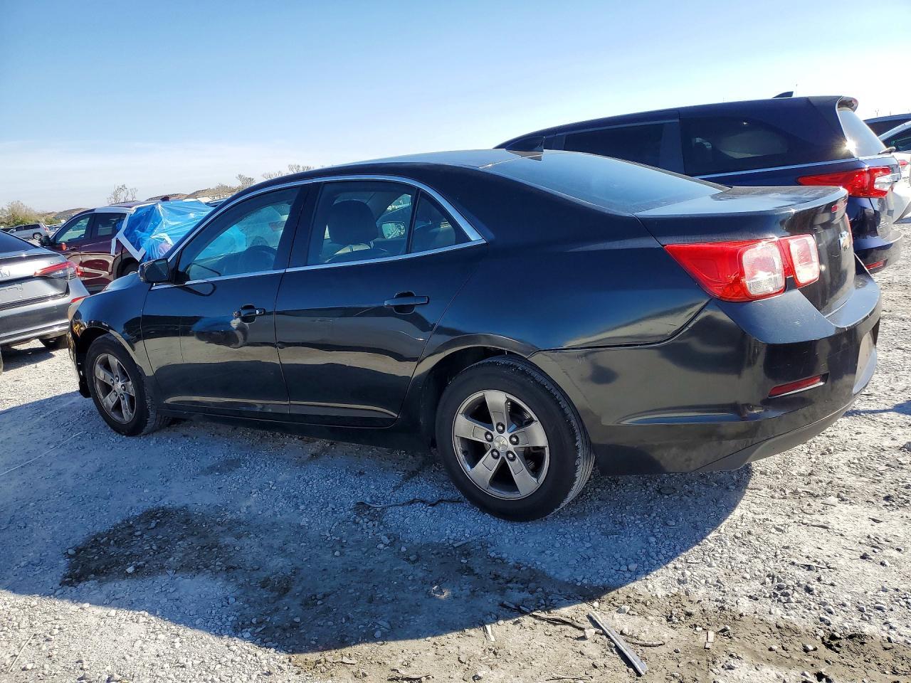 2015 Chevrolet Malibu 1Lt - Фото 2