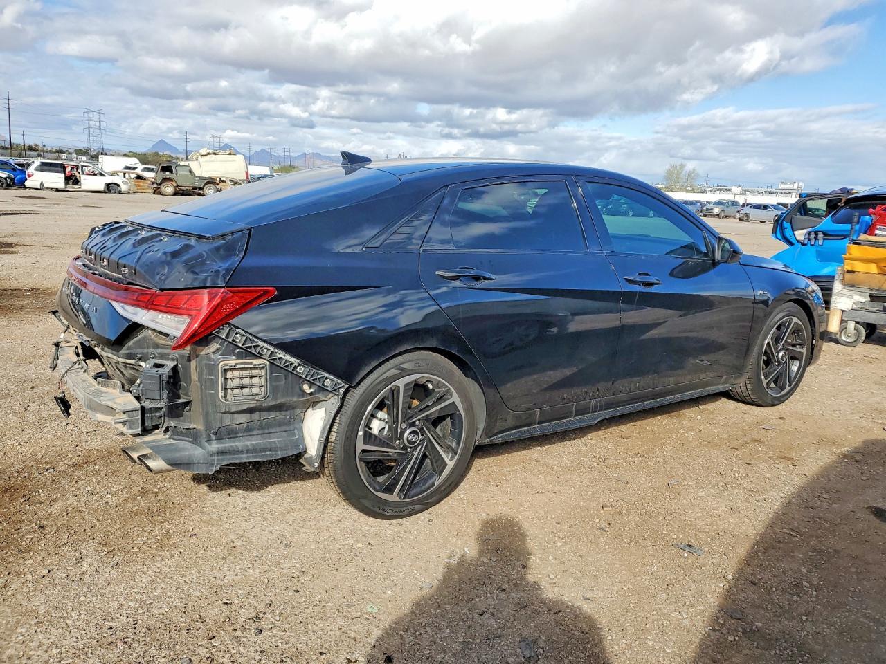 2023 Hyundai Elantra N Line - Фото 3