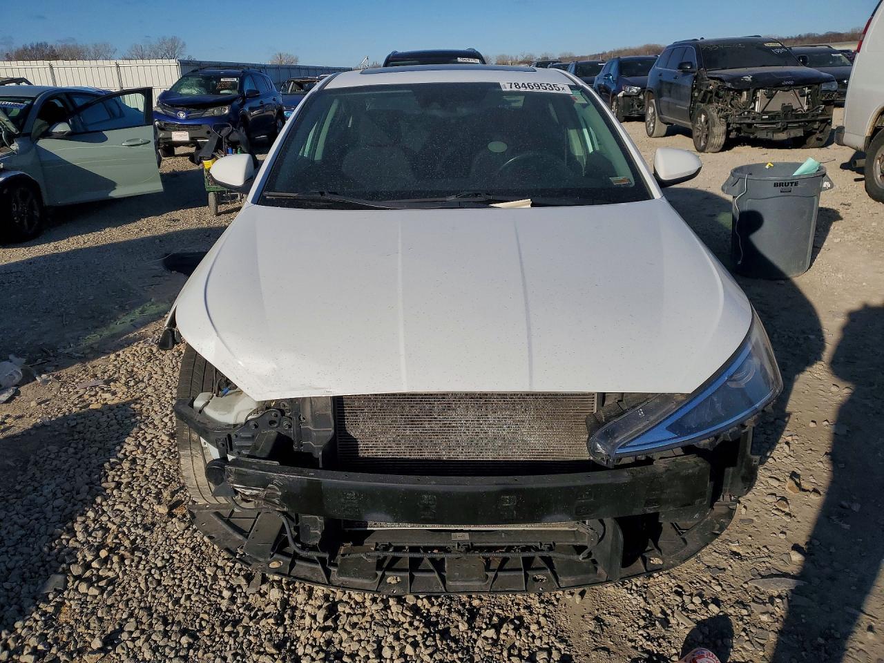 2019 Hyundai Elantra Value Edition - Image 5