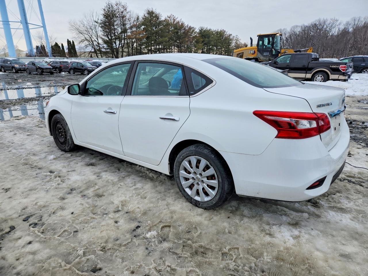 2019 Nissan Sentra S - Image 2