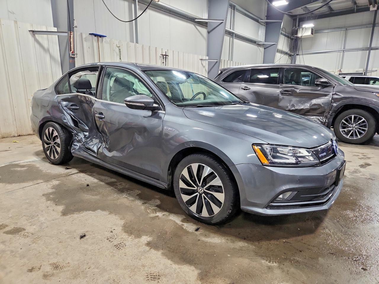 2015 Volkswagen Jetta Hybrid - Фото 4