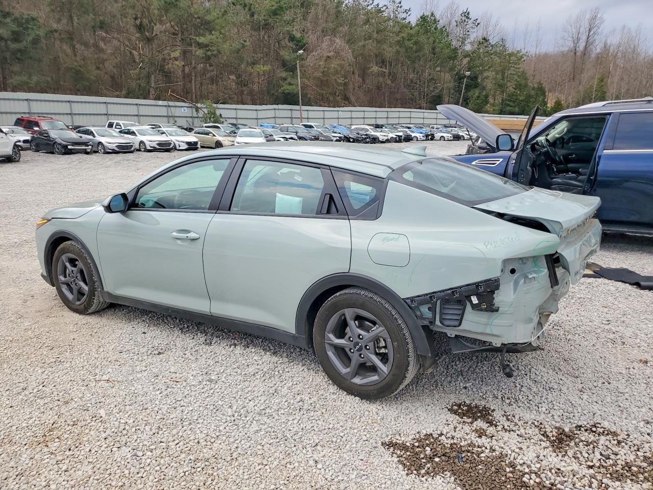 2025 Kia K4 - Фото 2
