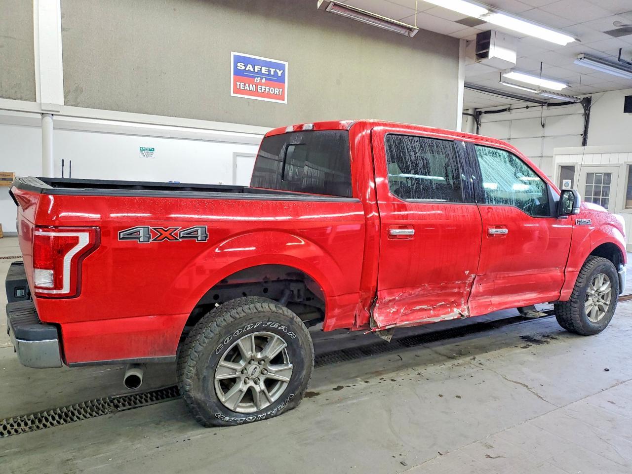 2016 Ford F150 Supercrew - Image 3