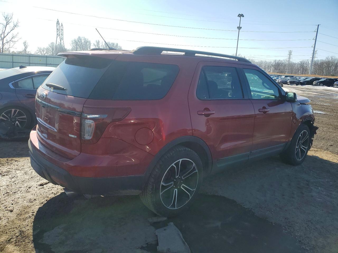 2015 Ford Explorer Sport - Фото 3