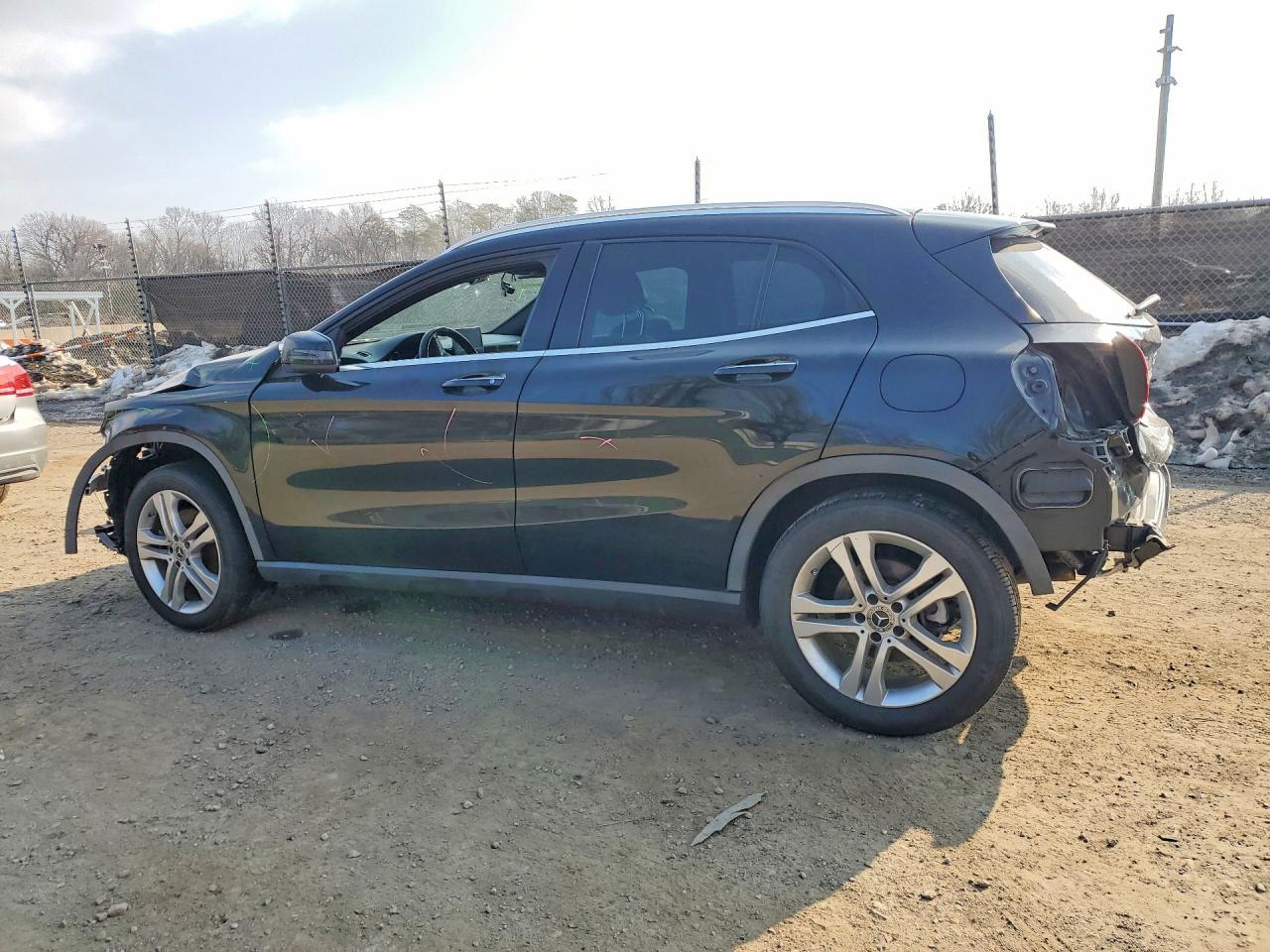 2019 Mercedes-Benz Gla 250 4Matic - Фото 2