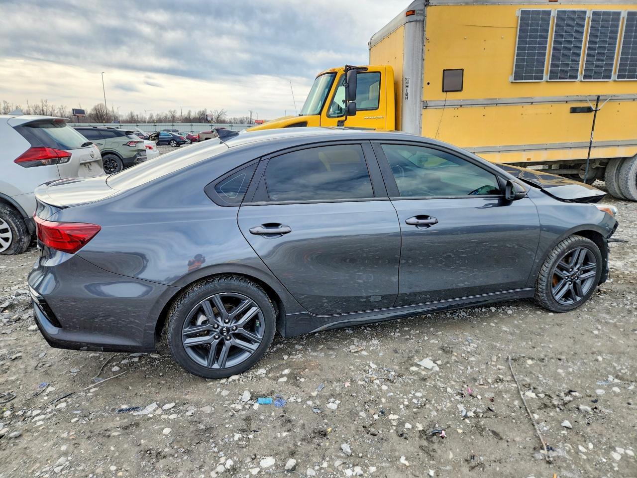 2021 Kia Forte Gt-Line - Фото 3