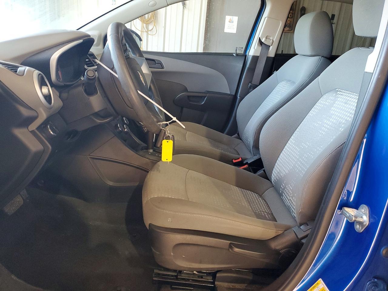 2017 Chevrolet Sonic Ls - Image 7