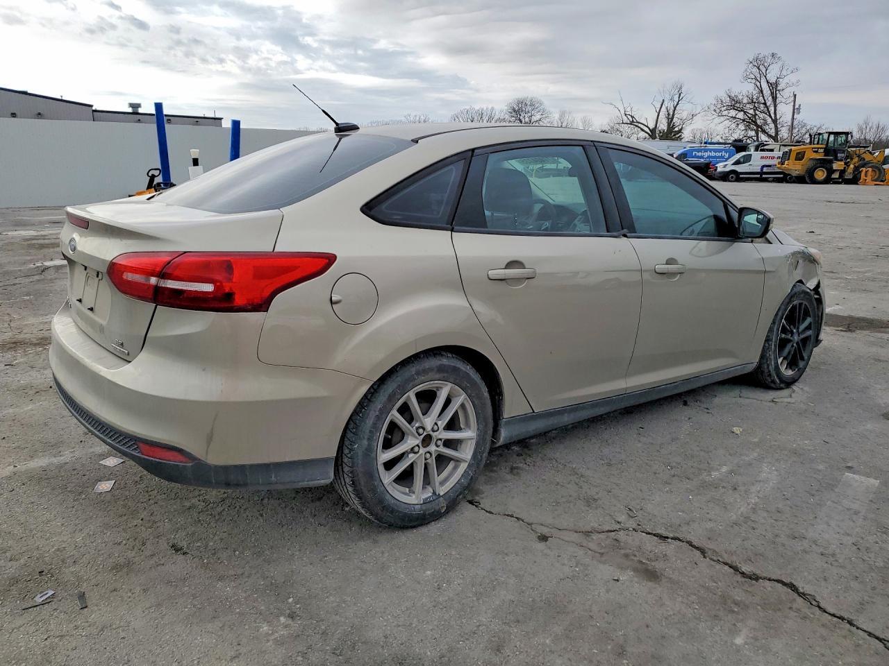 2015 Ford Focus Se - Фото 3
