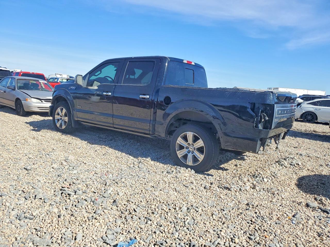 2016 Ford F150 Supercrew - Фото 2