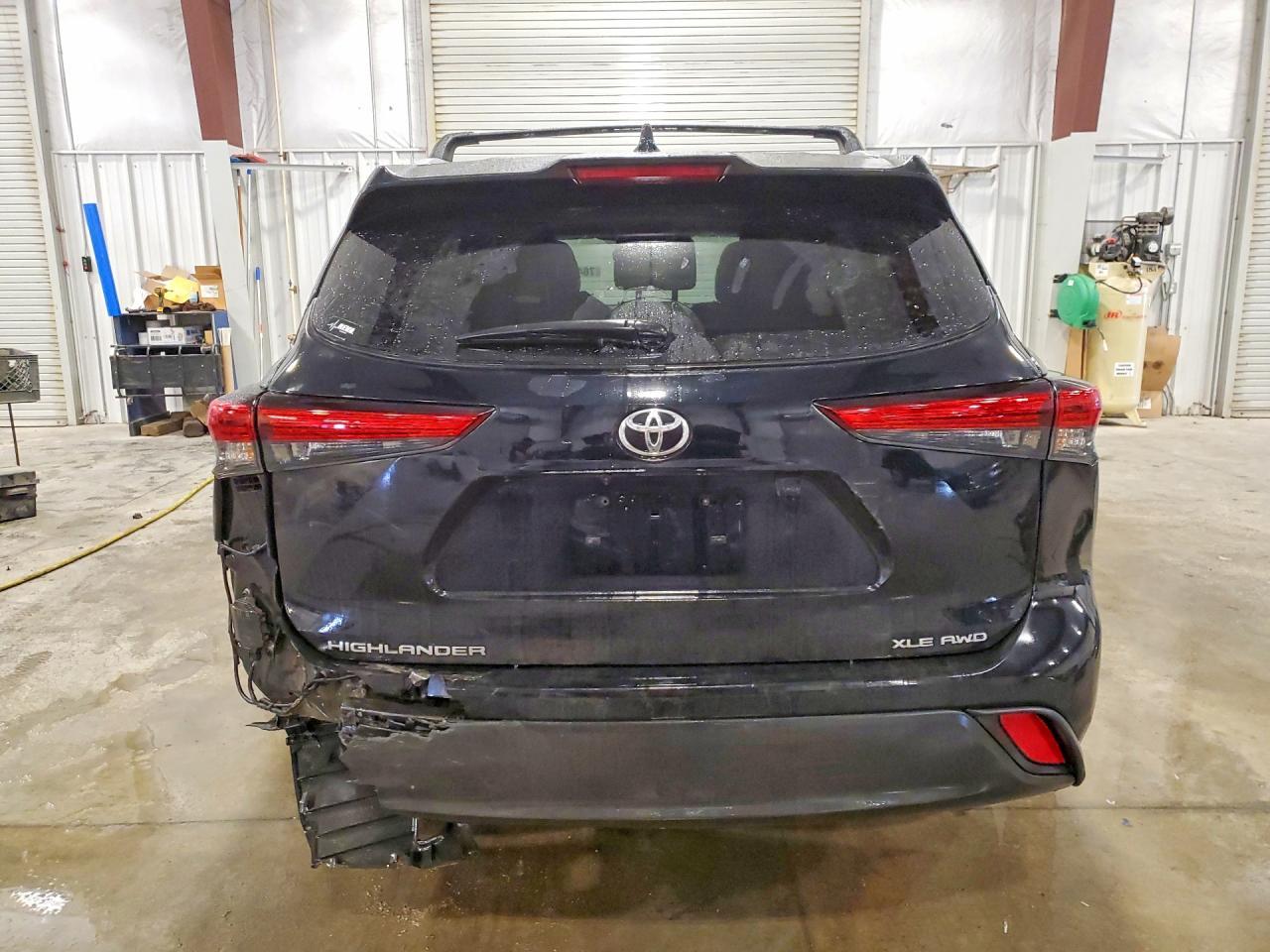 2021 Toyota Highlander Xle - Фото 6