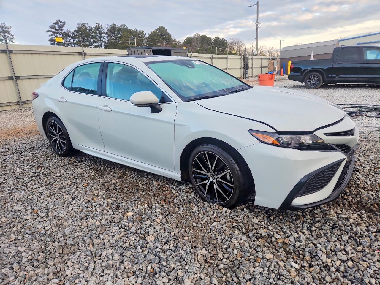 2024 Toyota Camry Se - Фото 4