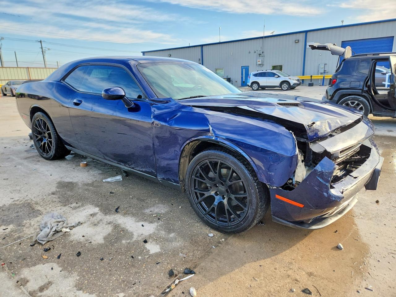 2016 Dodge Challenger Sxt - Image 4