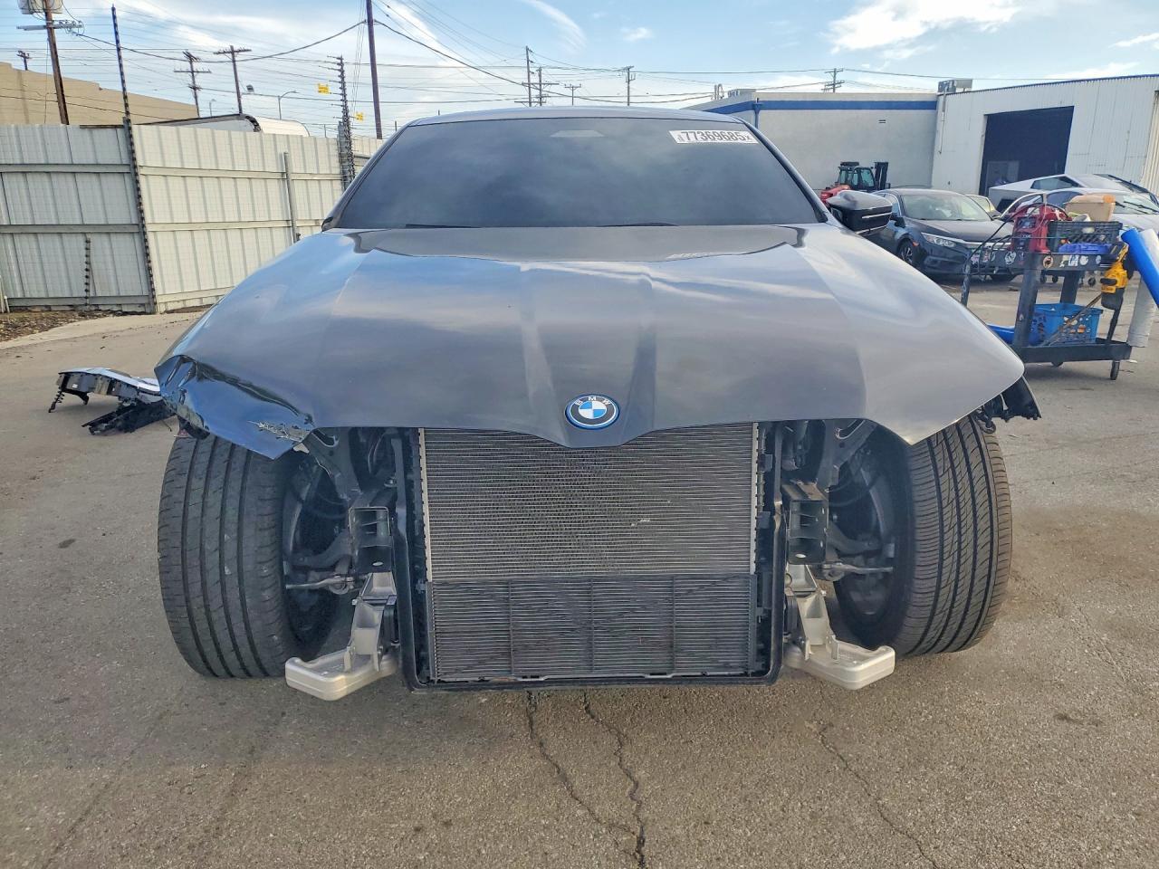 2024 BMW I5 M60 - Фото 5