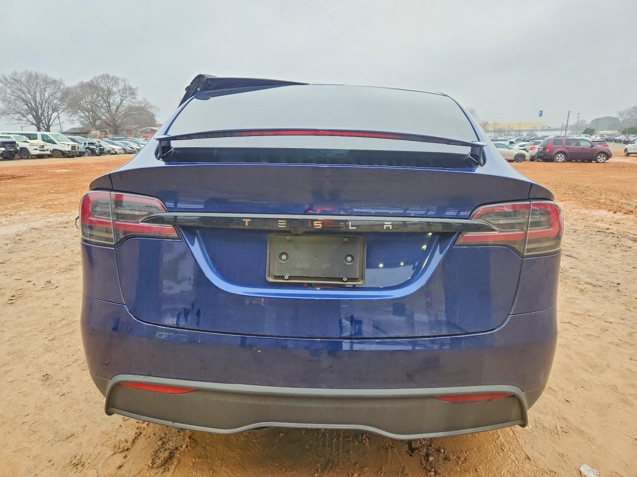 2023 Tesla Model X - Image 6