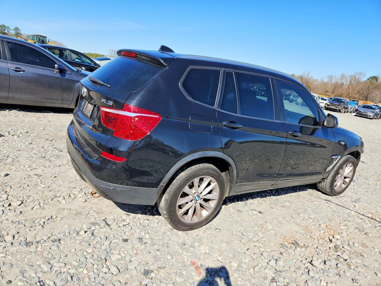 2017 BMW X3 Sdrive28I - Фото 3