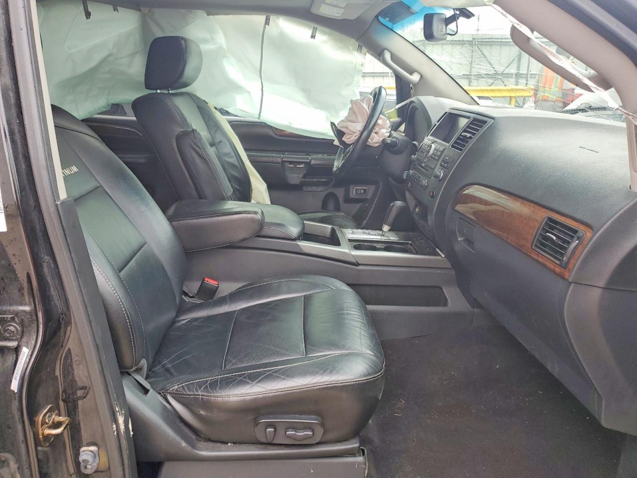 2014 Nissan Armada Platinum - Image 7