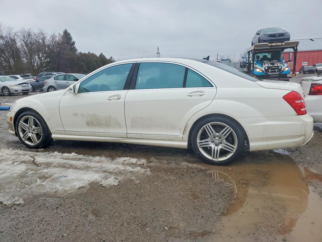 2013 Mercedes-Benz S 350 Bluetec - Image 2