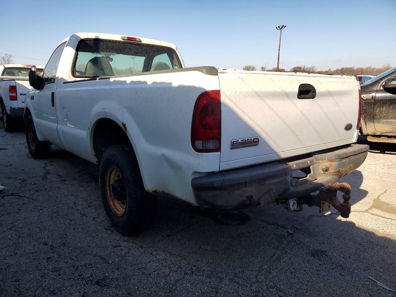 2004 Ford F250 Super Duty - Image 2