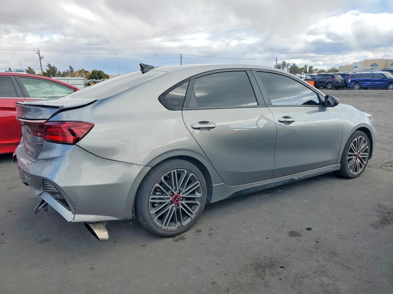 2023 Kia Forte Gt - Фото 3